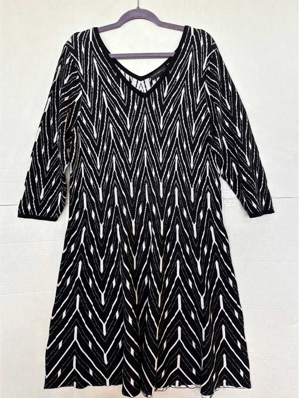 Lane Bryant Black and White Patterned V-Neck Dress Size 22/24